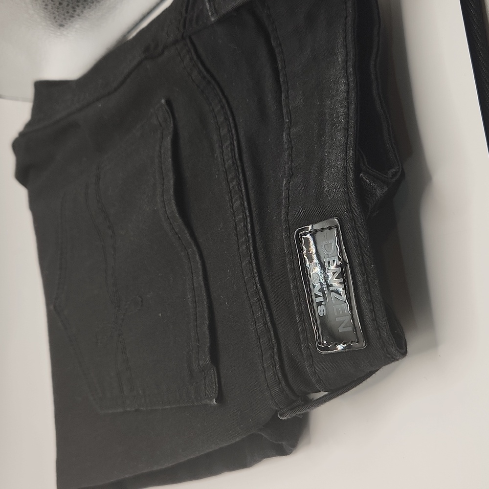Levi's Denizen Jegging Size 7